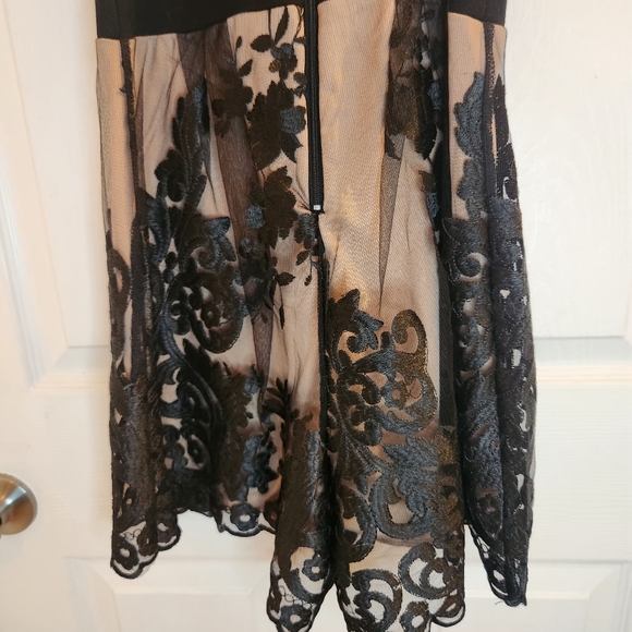 Charlotte Russe Nude and Black Lace Sweetheart Romper Sz: S Whimsygoth Vamp - Picture 10 of 16
